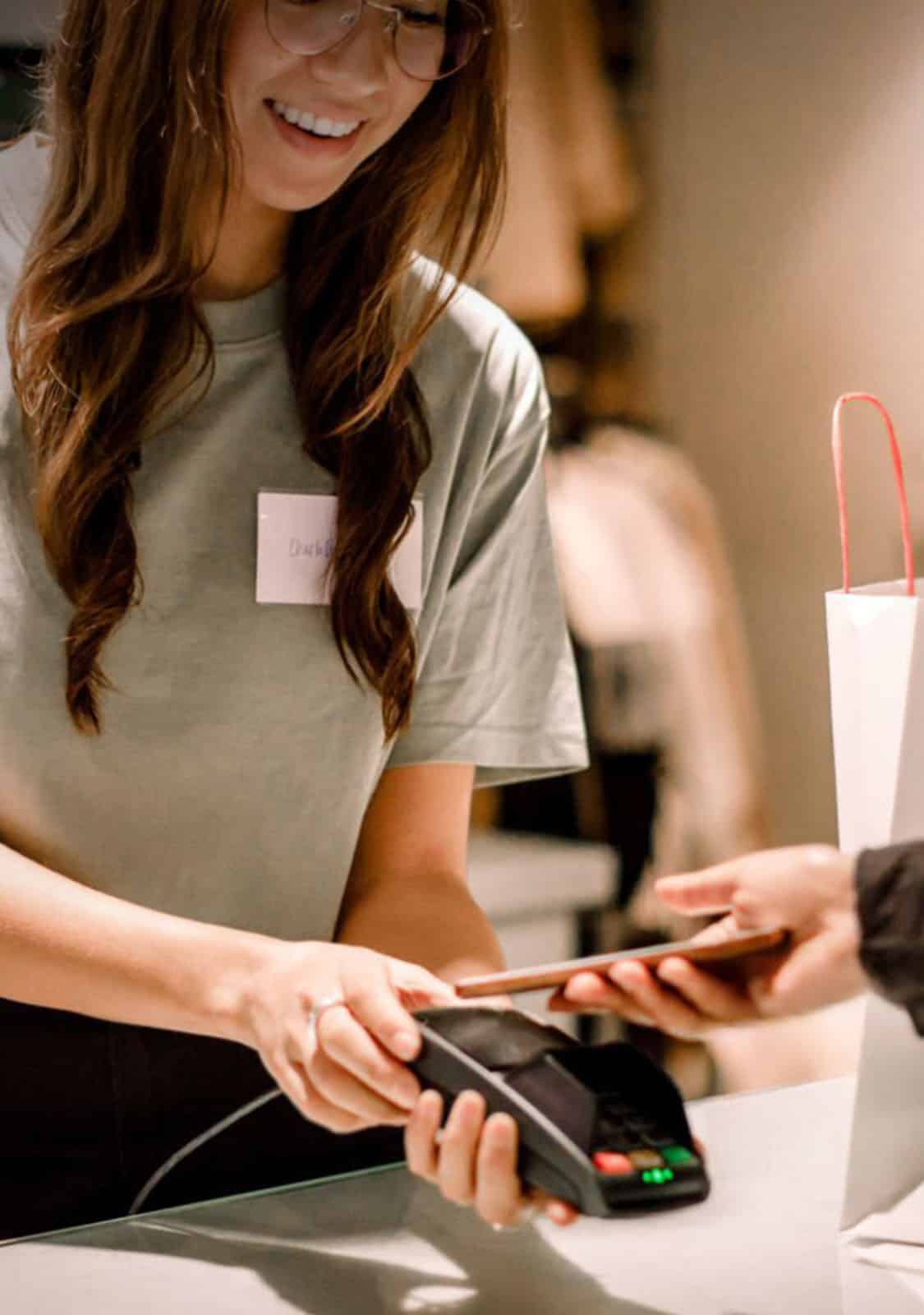 Building a Customer-Obsessed Service Culture